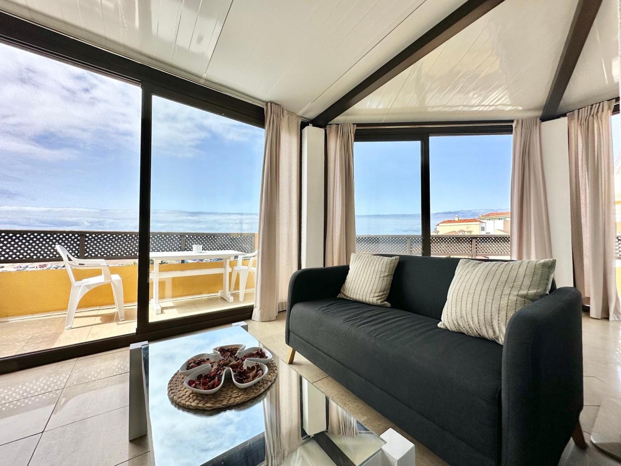 Apartment First Line Attic - Adults Only - Puerto de la Cruz (Tenerife)